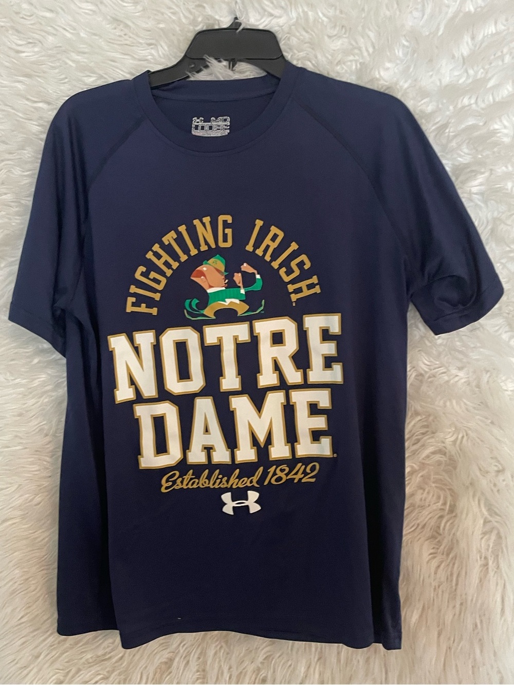 Notre Dame Fighting Irish Mens Under Armour HeatGear Loose Fit T-Shirt-M